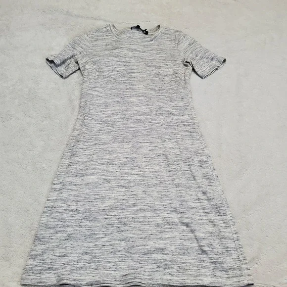 Simple - Picture 2 of 8